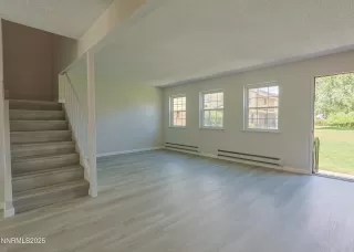 Photo #6: 250052689 Listing 