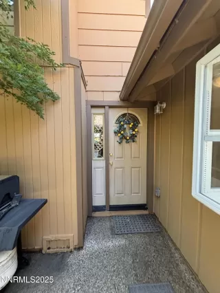 Photo #3: 250052719 Listing