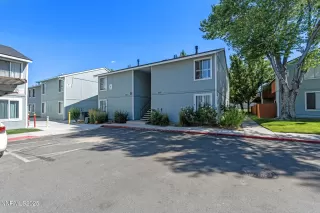 Photo #3: 250052739 Listing