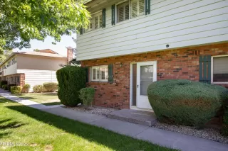 Photo #2: 250052758 Listing 