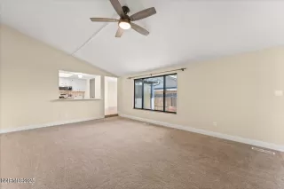 Photo #6: 250052823 Listing