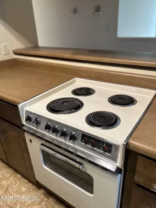 Photo #6: 250052891 Listing 