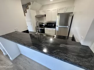 Photo #6: 250052917 Listing 