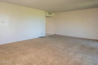 Photo #4: 250052937 Listing 