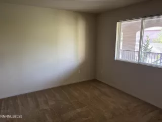 Photo #5: 250052946 Listing 