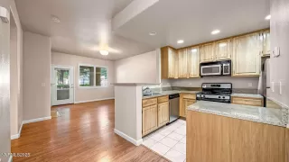 Photo #4: 250053032 Listing 