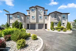 More Details about MLS # 250053040 : 2125 SANTONA CIRCLE