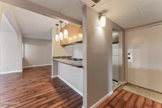 Photo #4: 250053084 Listing 