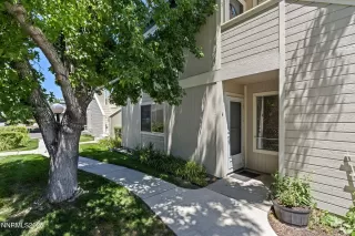 Photo #1: 250053213 Listing 