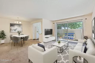 Photo #5: 250053213 Listing 