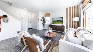 Photo #4: 250053218 Listing