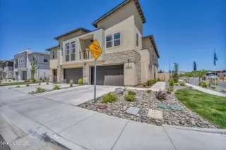 Photo #2: 250053242 Listing