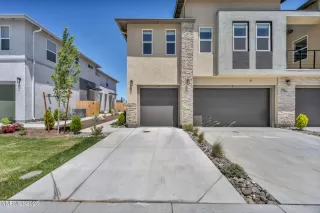 Photo #3: 250053242 Listing