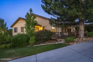 Photo #2: 250053286 Listing