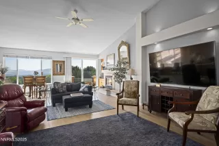 Photo #4: 250053286 Listing