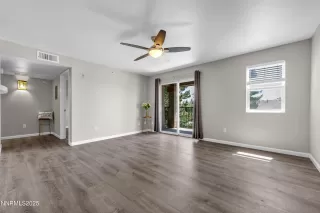 Photo #3: 250053291 Listing