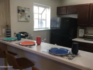 Photo #5: 250053463 Listing