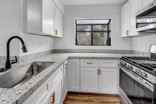 Photo #3: 250053473 Listing 