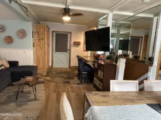 Photo #2: 250053483 Listing 