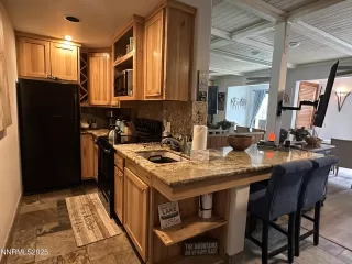 Photo #3: 250053483 Listing 