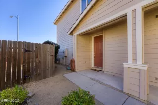 Photo #2: 250053497 Listing 