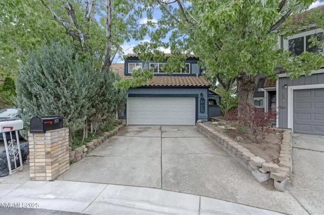 MLS: 250053513 Condo For Sale