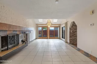 Photo #2: 250053513 Listing