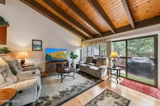 Photo #6: 250053538 Listing