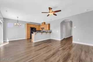 Photo #4: 250053547 Listing 