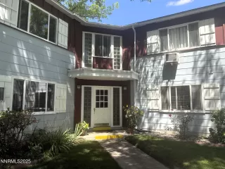 Browse active condo listings in FIRST GREENBRAE