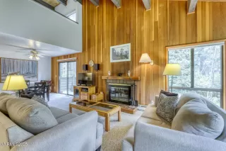 Photo #3: 250053618 Listing