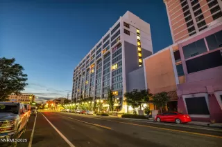 Photo #2: 250053631 Listing