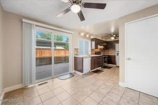 Photo #5: 250053647 Listing 