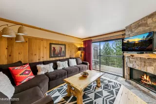 Photo #2: 250053680 Listing 