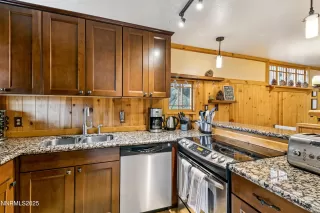 Photo #5: 250053680 Listing 