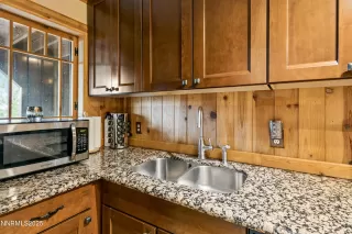 Photo #6: 250053680 Listing 