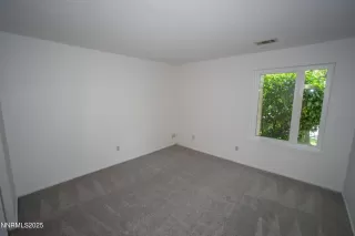 Photo #5: 250053751 Listing 