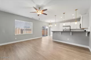 Photo #3: 250053816 Listing 