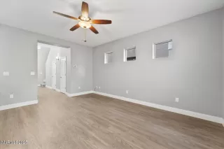 Photo #5: 250053816 Listing 