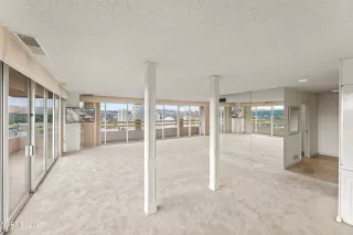 Photo #3: 250053830 Listing 