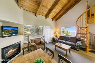 Photo #1: 250053847 Listing