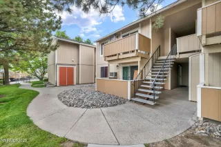 Photo #1: 250053915 Listing