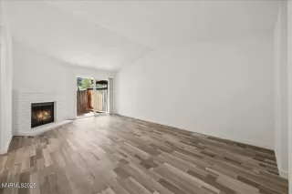 Photo #5: 250053922 Listing 