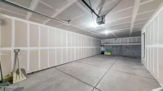 Photo #6: 250053928 Listing 