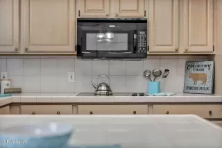 Photo #4: 250054065 Listing 