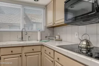 Photo #5: 250054065 Listing 