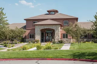 Photo #1: 250054069 Listing