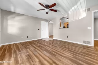 Photo #6: 250054069 Listing