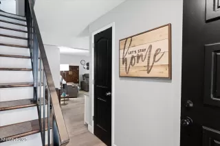 Photo #1: 250054113 Listing 