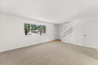 Photo #6: 250054126 Listing 